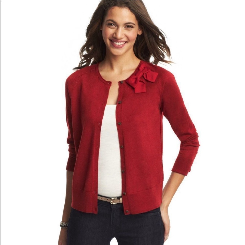 LOFT Cardigan in red! Good condition